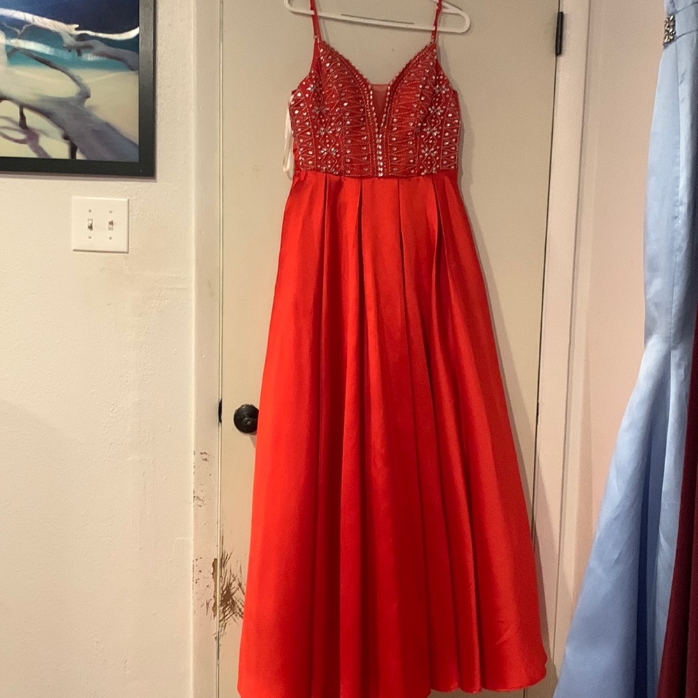 Tlc say yes to prom dress